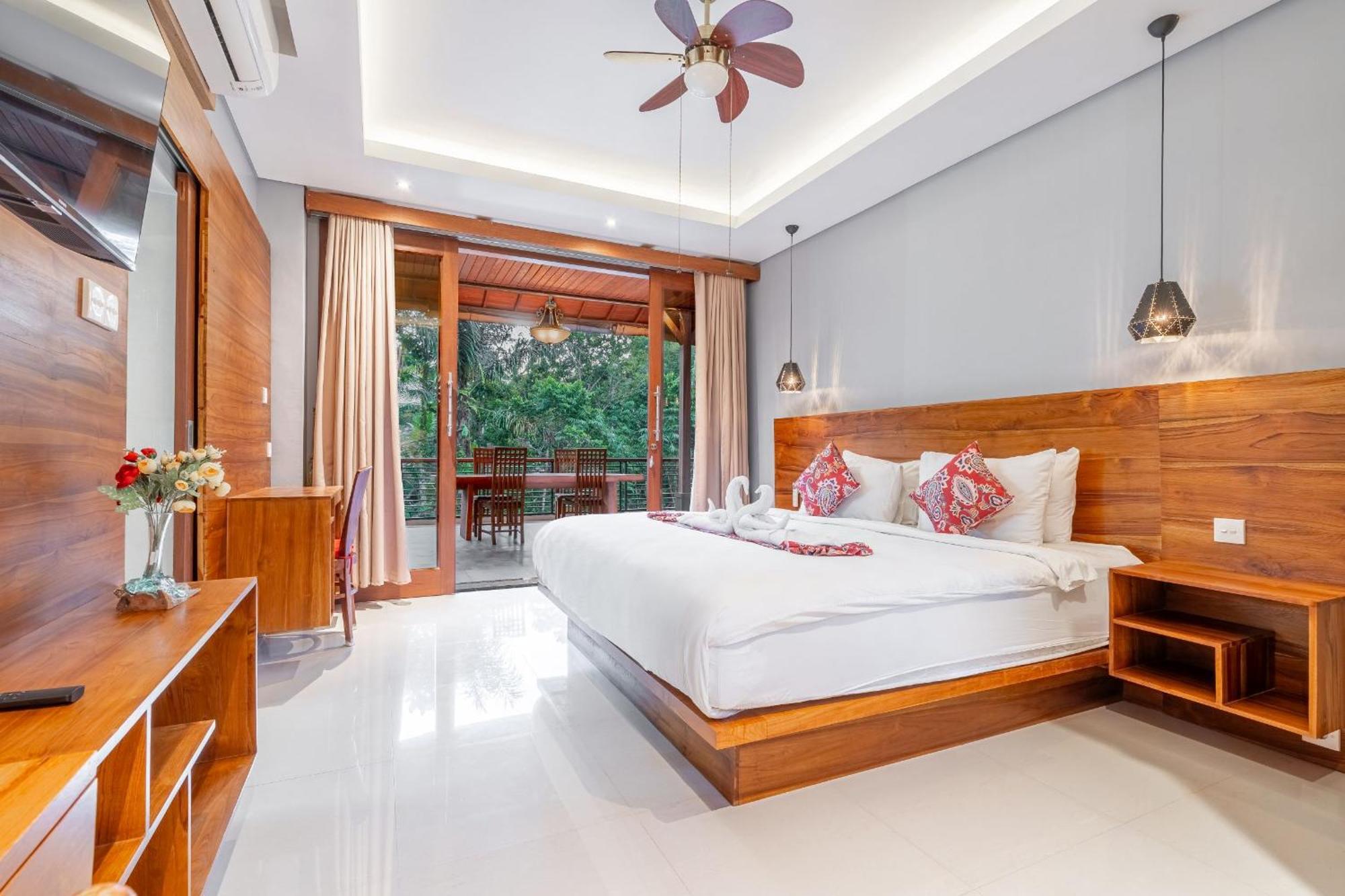 Maru Fortuna Villa By Moria تيغالالانغْ المظهر الخارجي الصورة