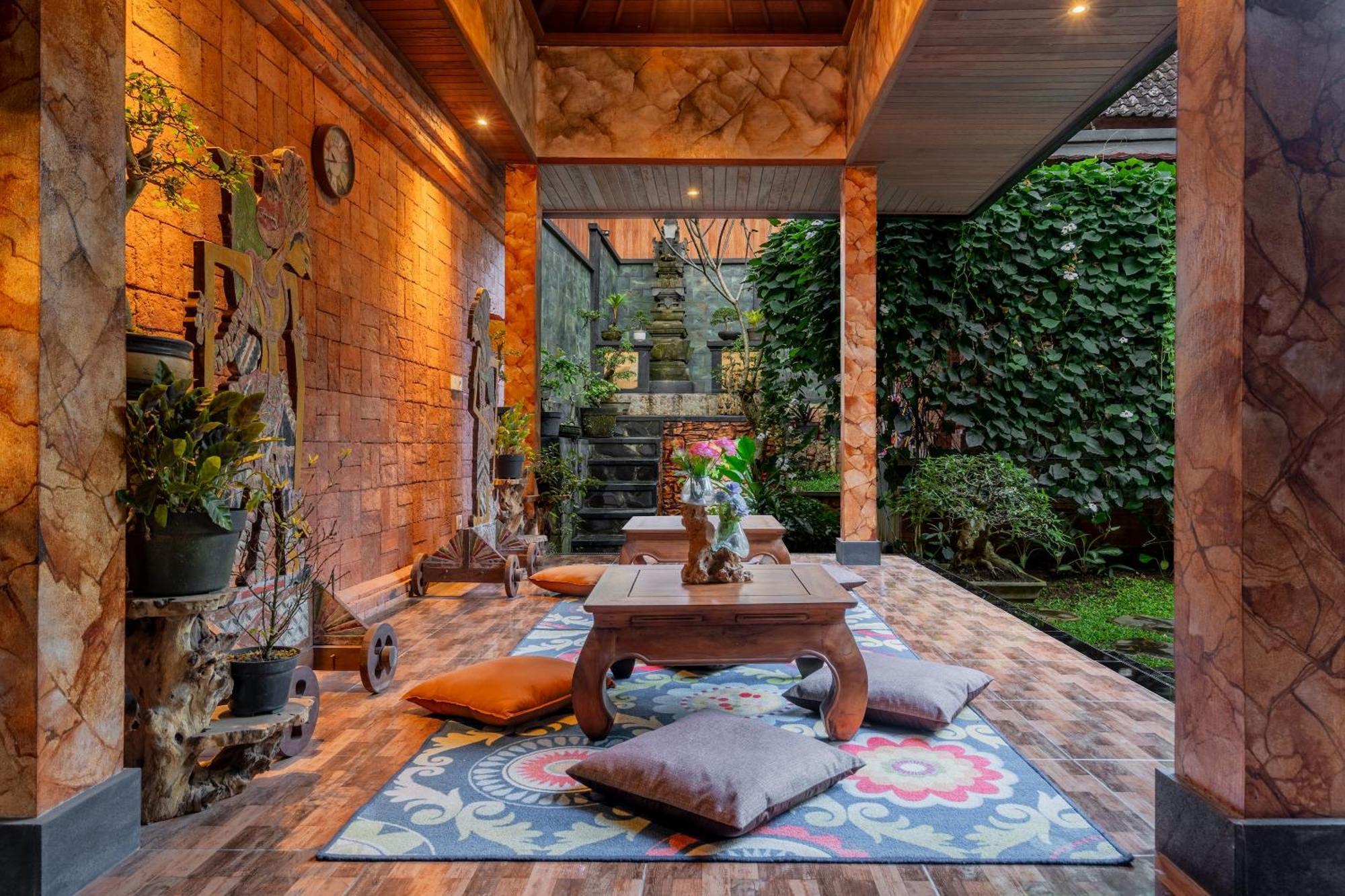 Maru Fortuna Villa By Moria تيغالالانغْ المظهر الخارجي الصورة